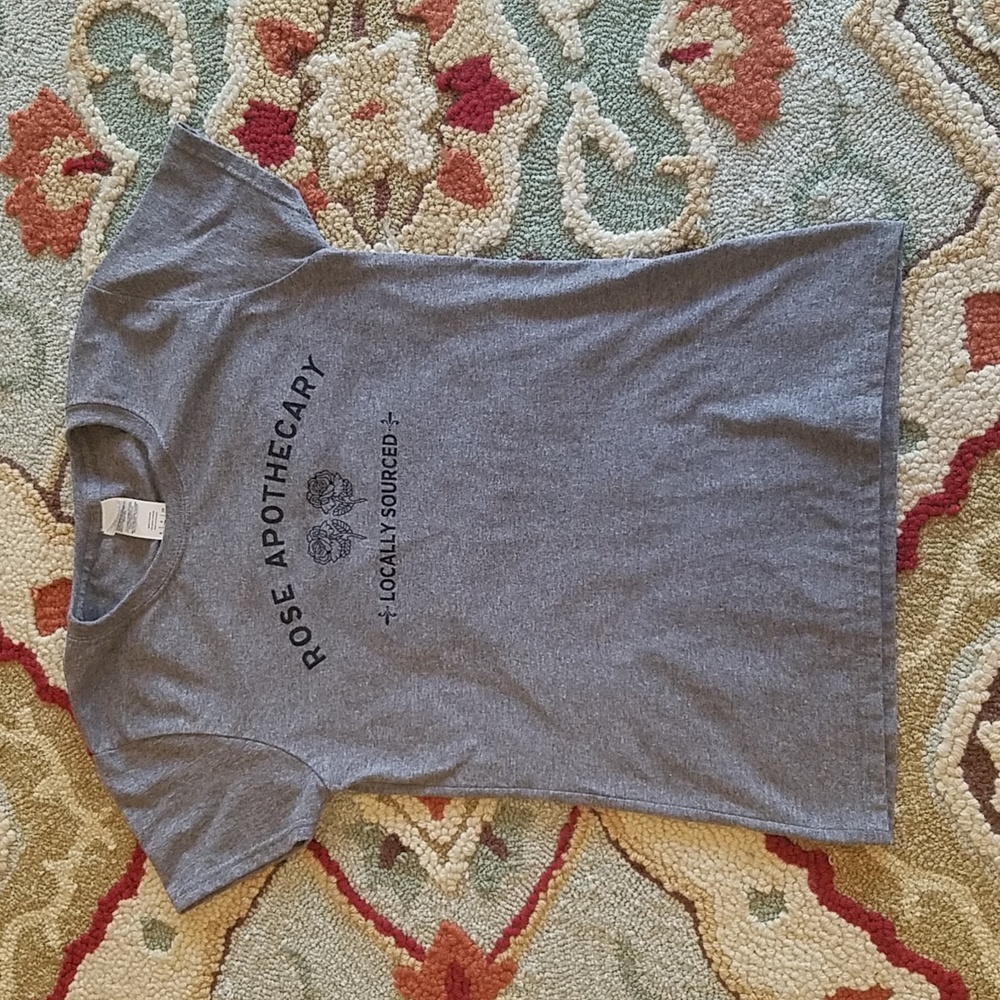 "Schitts Creek" women's Rose Apothecary tshirt, size S